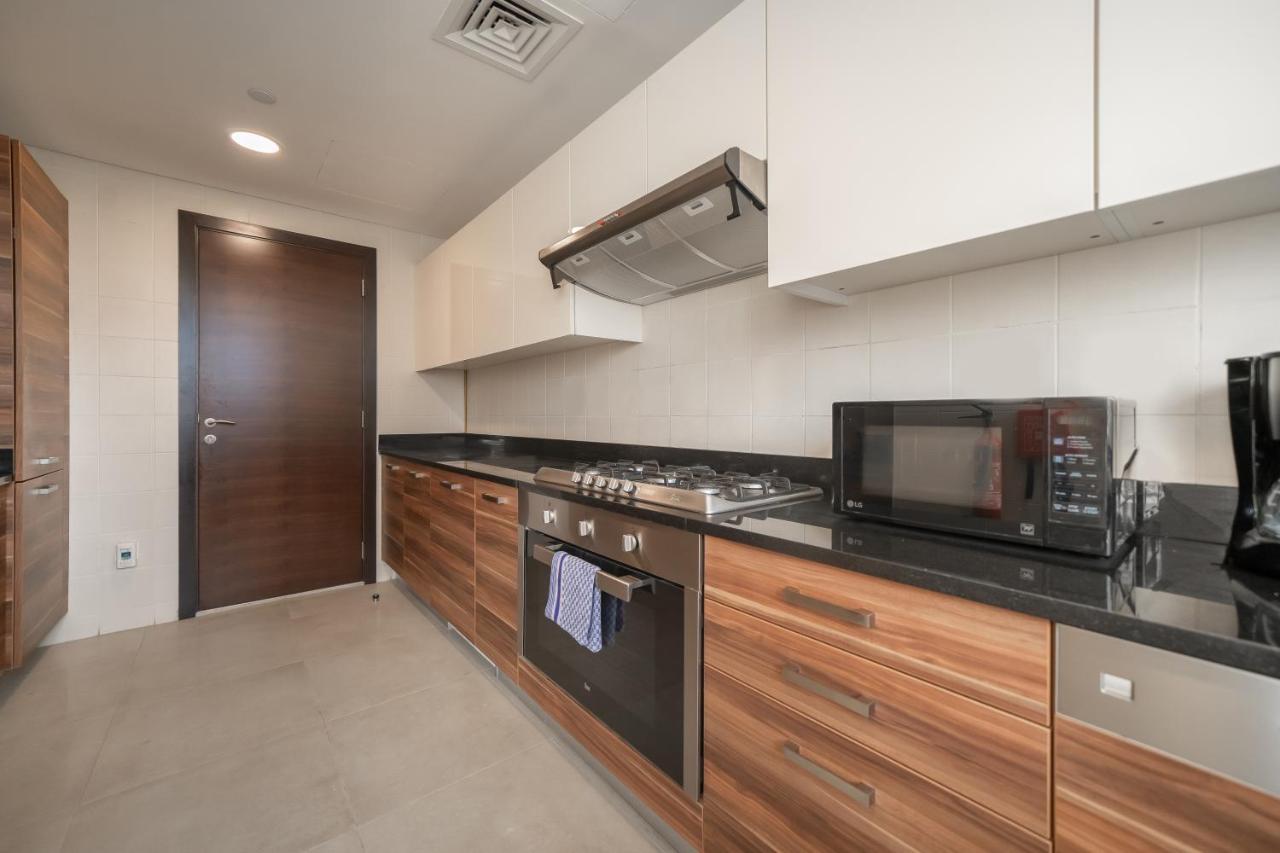 Higuests - Spacious Apt For 5 With Spectacular Marina Views Дубай Екстериор снимка